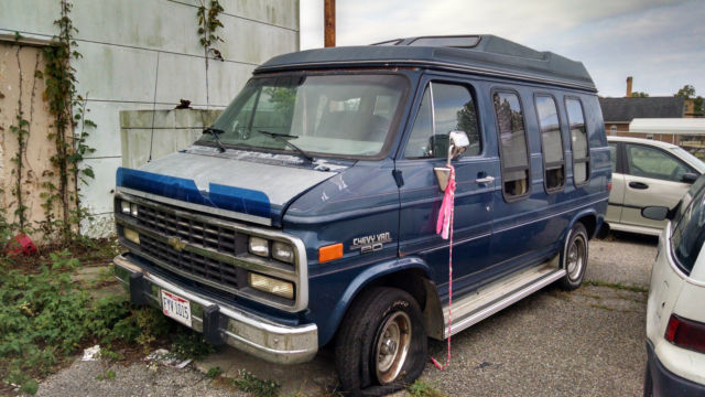 1992 CHEVY SPORT VAN G20 NO KEY BLOWN TIRES 88,051 MILES CLEAN TITLE HOT MESS 1992 Chevrolet G20 Van