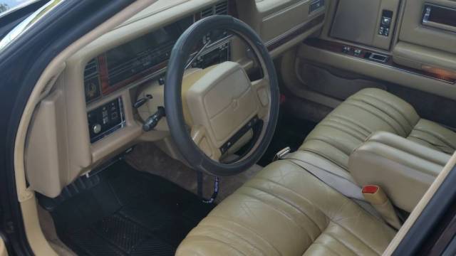 1992 Chrysler Imperial - photo 5