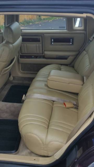 1992 Chrysler Imperial - photo 6