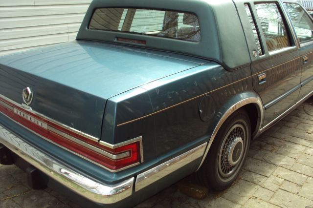 1992 Chrysler Imperial - photo 2