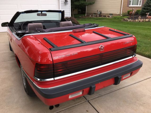 1992 Chrysler LeBaron Convertible 2-Door - photo 3