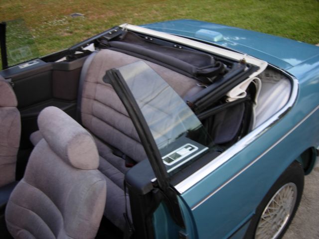 1992 Chrysler LeBaron convertible - photo 11