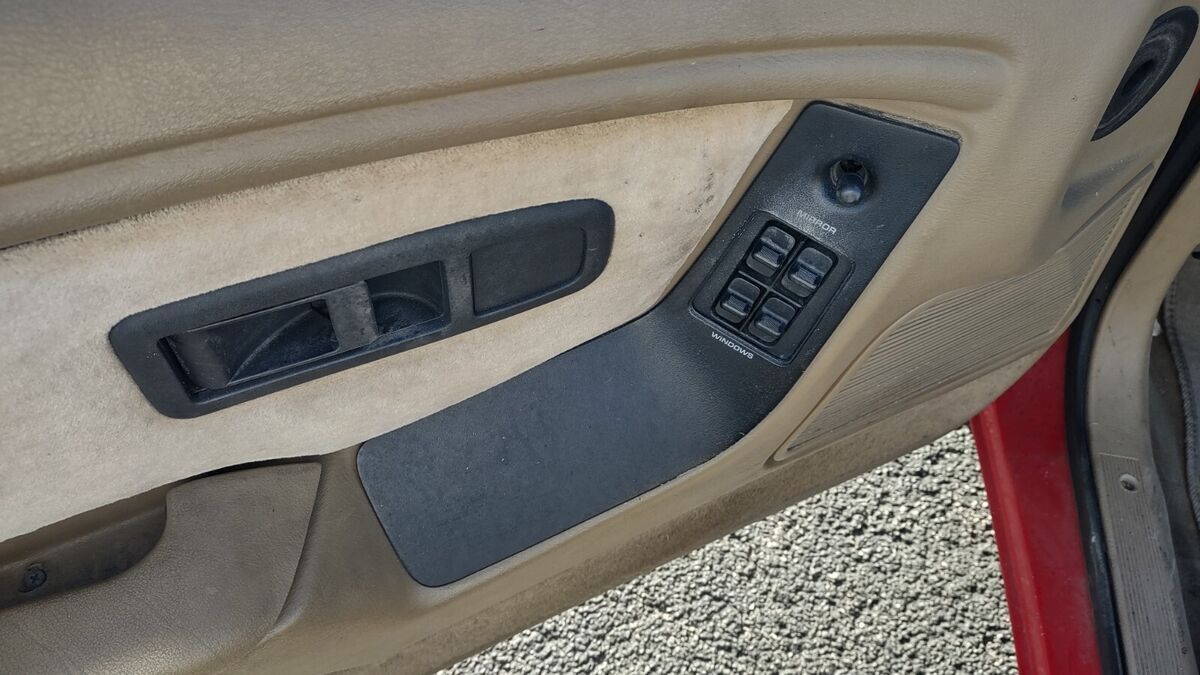 1992 Chrysler LeBaron - photo 7