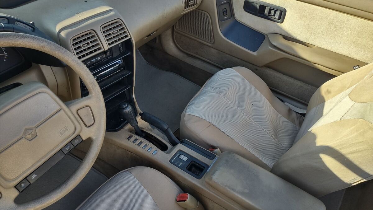 1992 Chrysler LeBaron - photo 9