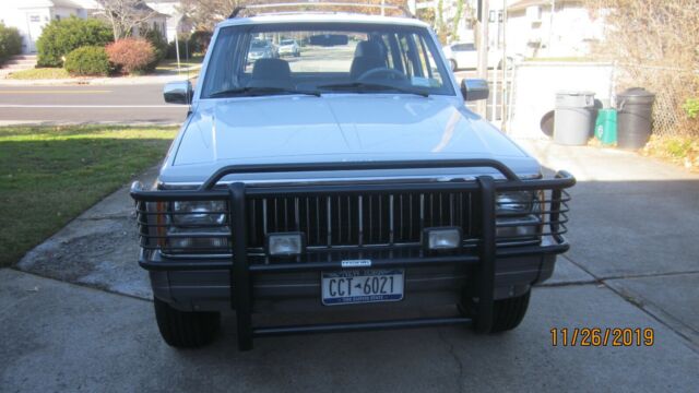 1992 Chrysler Cherokee Laredo - photo 9