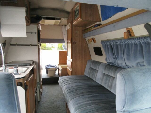 1992 Ford E-Series Van COACHMEN CLASS B 19'RB - photo 13