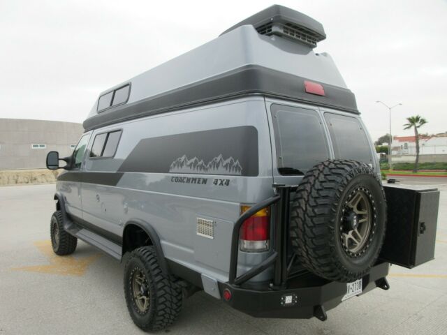 1992 Ford E-Series Van COACHMEN CLASS B 19'RB - photo 6