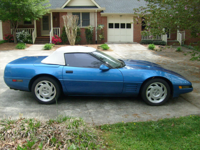 1992 Corvette Base Convertible low miles 1992 Chevrolet Corvette Convertible