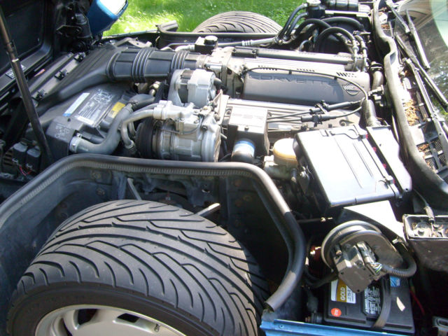 1992 Chevrolet Corvette Convertible - photo 10
