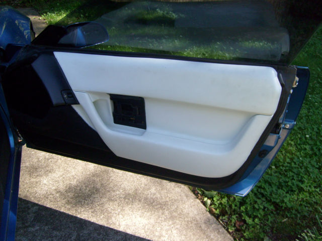 1992 Chevrolet Corvette Convertible - photo 12