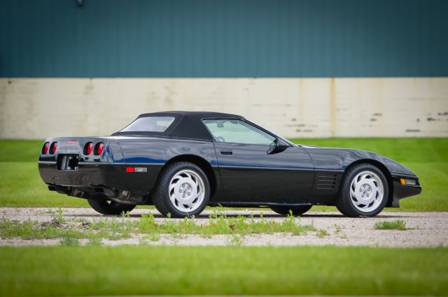 1992 Chevrolet Corvette Convertible - photo 3