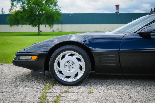 1992 Chevrolet Corvette Convertible - photo 7