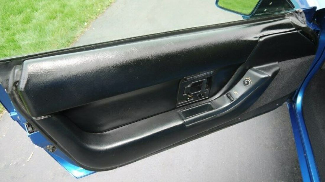 1992 Chevrolet Corvette - photo 11