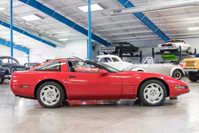 1992 Chevrolet Corvette 2dr Coupe Hatchback - photo 6