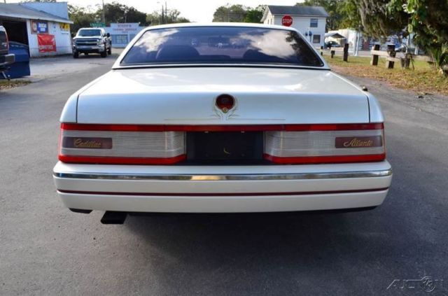 1992 Cadillac Allante Coupe - photo 7