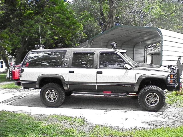 1992 Chevrolet Suburban - photo 12