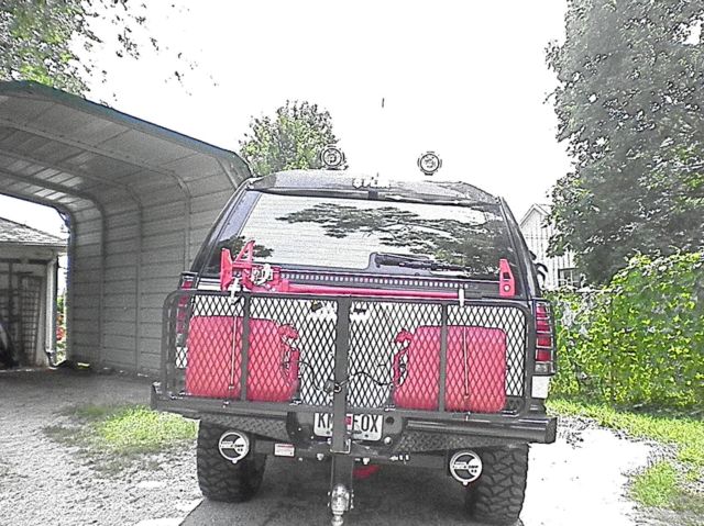 1992 Chevrolet Suburban - photo 2