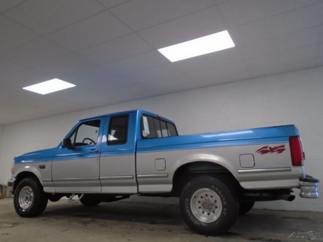 1992 Ford F-150 Custom SuperCab Short Bed 4WD - photo 10