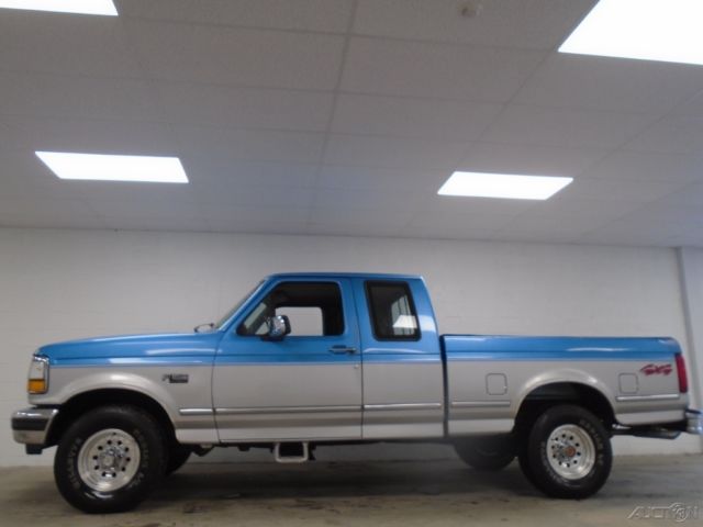 1992 Ford F-150 Custom SuperCab Short Bed 4WD - photo 6