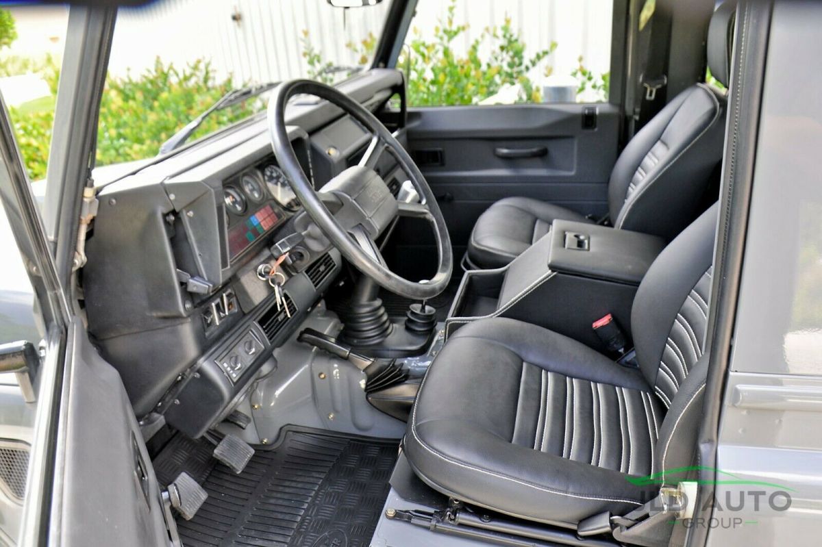 1992 Land Rover Defender - photo 13