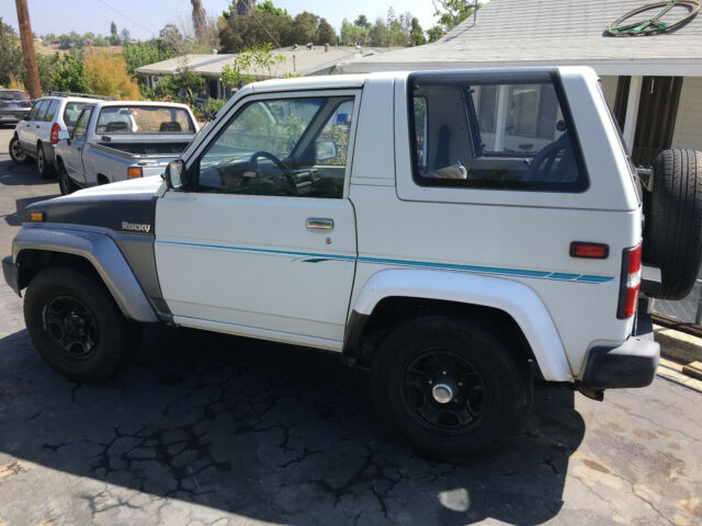 1992 Daihatsu Rocky SE - photo 3