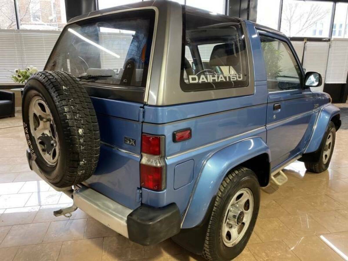 1992 Daihatsu Charade SX - photo 3