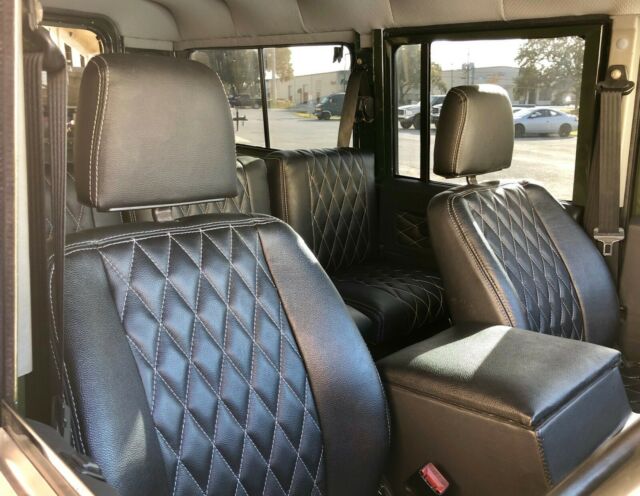 1992 Land Rover Defender 110 - photo 10
