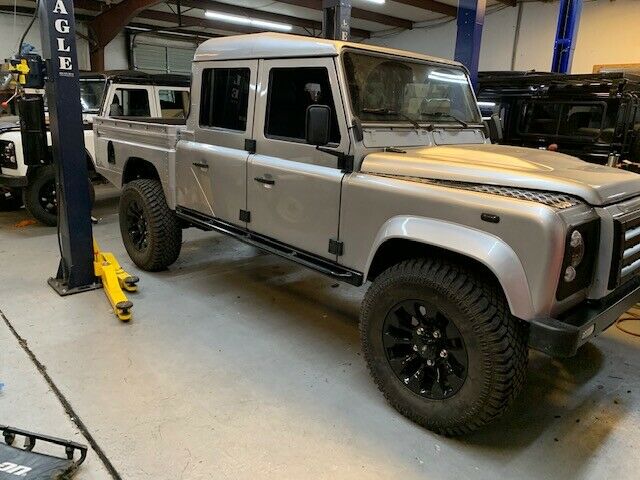 1992 Defender 130 frame off restoration, with GM 6.2 LS and 6 speed auto 1992 Land Rover Defender