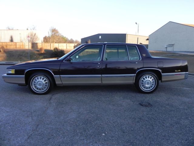 1992 Cadillac DeVille DeVille Sedan - photo 2