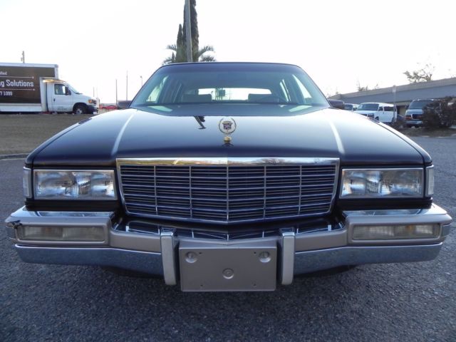 1992 Cadillac DeVille DeVille Sedan - photo 3