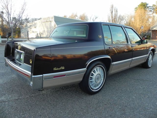 1992 Cadillac DeVille DeVille Sedan - photo 6