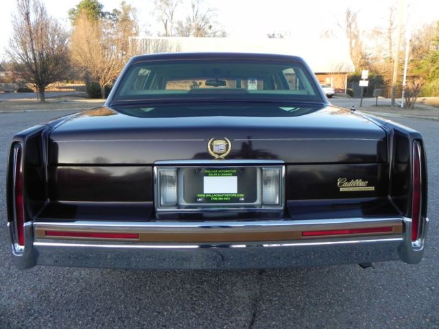 1992 Cadillac DeVille DeVille Sedan - photo 7
