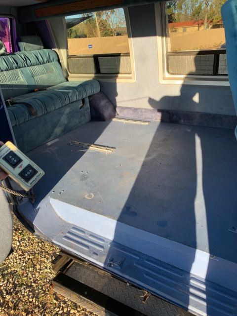 1992 Dodge Ram Van - photo 5