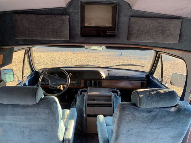 1992 Dodge Ram Van - photo 6