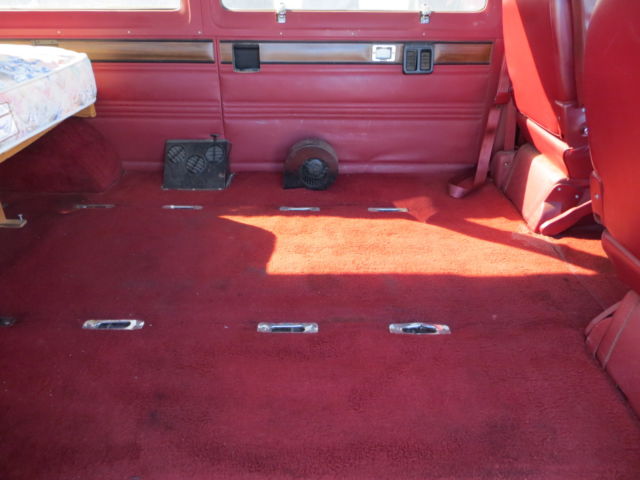 1992 Dodge Other Base Extended Passenger Van 3-Door - photo 9
