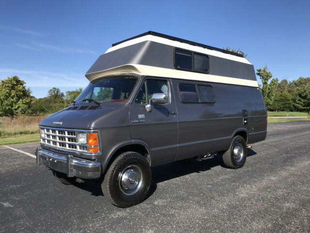 1992 Dodge Ram Van B350 Quigley 4x4