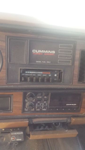 1992 Dodge Ram 2500 - photo 8