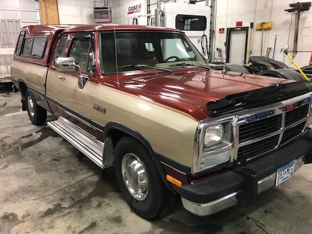1992 Dodge Other Pickups LE