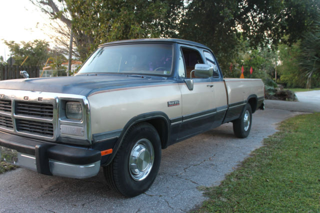 1992 Dodge Ram 2500 - photo 5