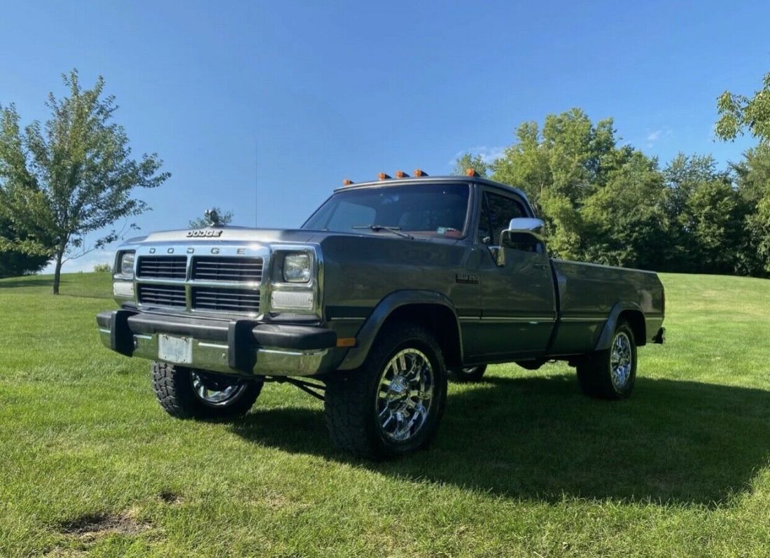 1992 Dodge D250 D200 - photo 3