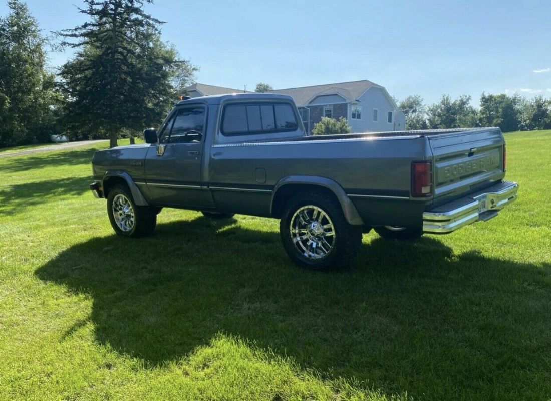1992 Dodge D250 D200 - photo 5