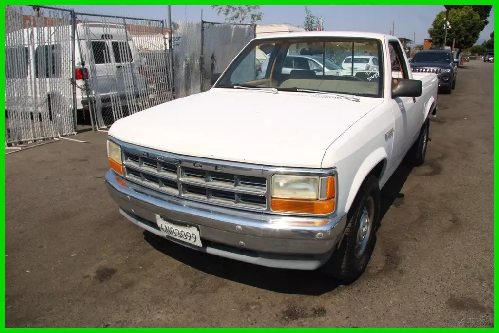1992 Dodge Dakota 3.9 L V6 NO RESERVE 1992 Dodge Dakota