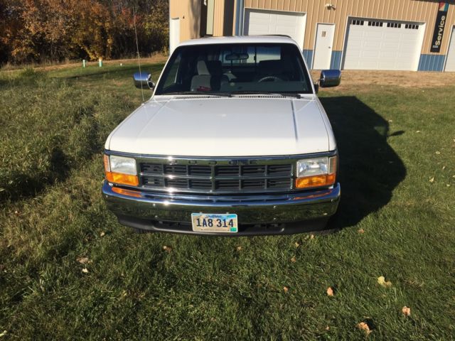 1992 Dodge Dakota LE - photo 4