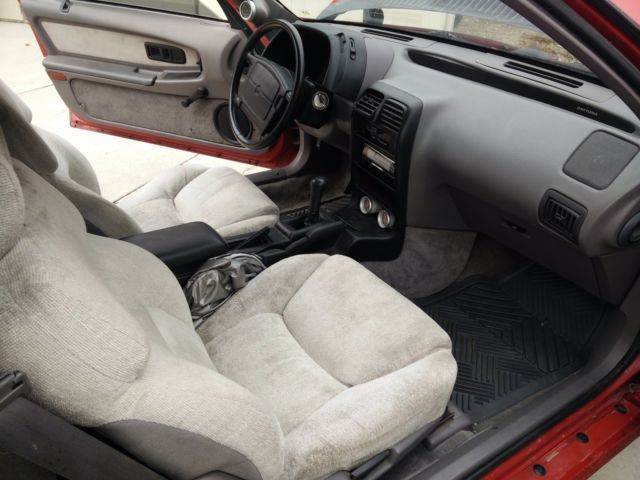1992 Dodge Daytona IROC R/T - photo 8