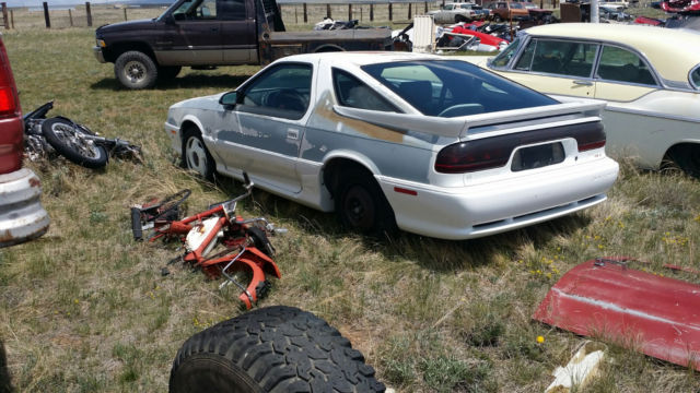 1992 Dodge Daytona - photo 3