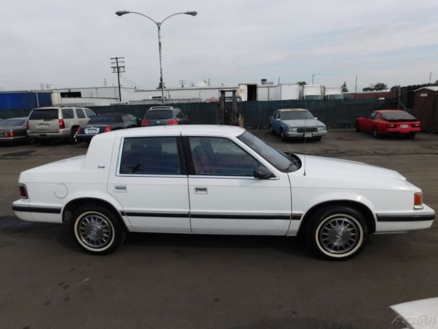 1992 Dodge Dynasty LE - photo 6