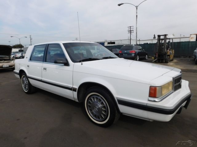 1992 Dodge Dynasty LE - photo 7