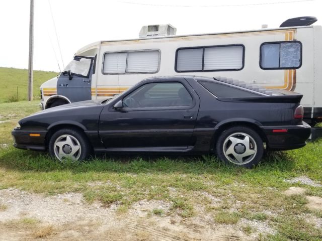 1992 Dodge Daytona IROC - photo 2