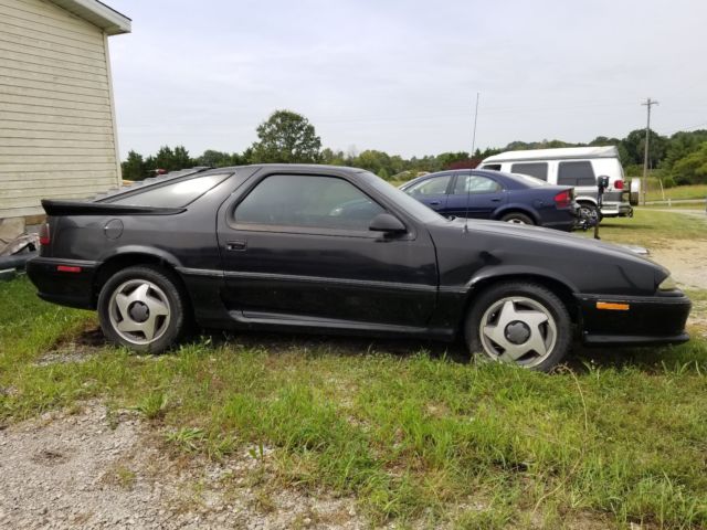 1992 Dodge Daytona IROC - photo 3