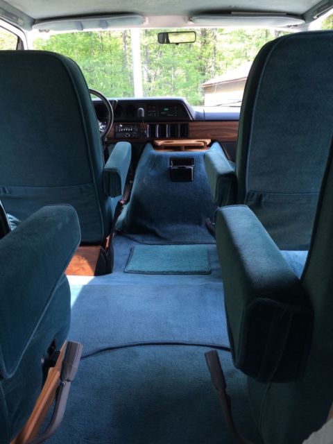 1992 Dodge Ram Van - photo 12